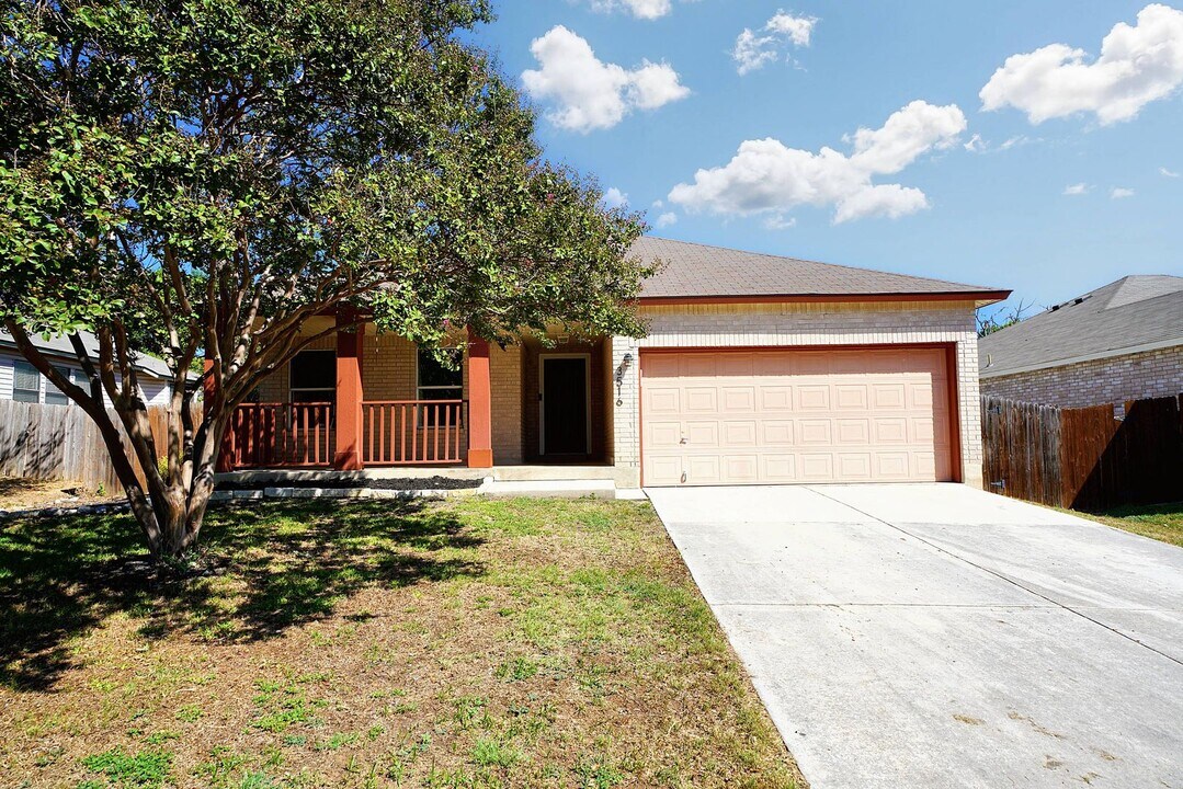 3516 Davenport in Schertz, TX - Building Photo