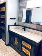 20647 NW Lapine Way in Portland, OR - Building Photo - Building Photo