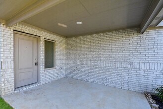 1542 San Sebastien Dr in Conroe, TX - Building Photo - Building Photo