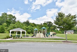 7575 Willow Bottom Rd in Sykesville, MD - Building Photo - Building Photo