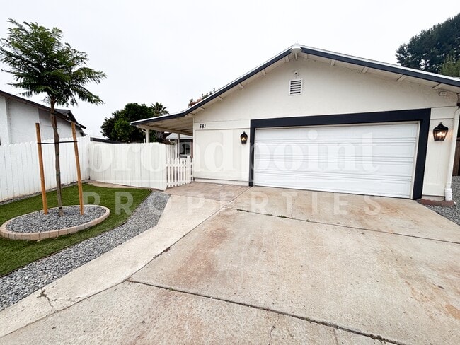 581 Glenheather Dr in San Marcos, CA - Building Photo - Building Photo