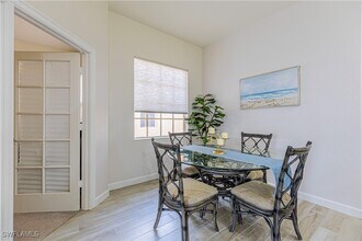8641 Piazza Del Lago Cir in Estero, FL - Building Photo - Building Photo