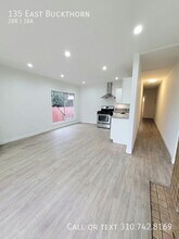 135 E Buckthorn St in Inglewood, CA - Building Photo - Building Photo