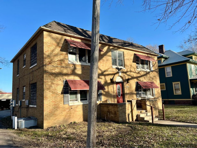 property at 1410 7th St