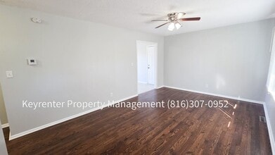 9414 Palmer Ave in Kansas City, MO - Building Photo - Building Photo