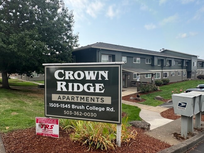 Crown Ridge Apartments