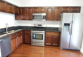 8149 San Carlos Cir in Tamarac, FL - Building Photo - Building Photo