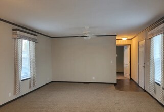 9991 Southwinds Dr in Ira, MI - Foto de edificio - Building Photo