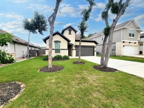 1612 Winding Stream Trail in Leander, TX - Building Photo - Building Photo