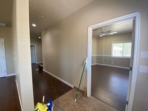 1045 Canyon St in Hildale, UT - Building Photo - Building Photo