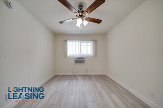 6734 Independence Ave in Los Angeles, CA - Building Photo - Building Photo