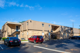 Fox Trail Apartments