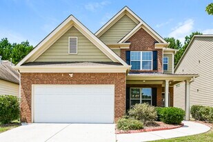 4325 Comfort Trail in Union City, GA - Building Photo