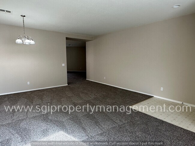 4514 E Whitehall Dr in San Tan Valley, AZ - Building Photo - Building Photo