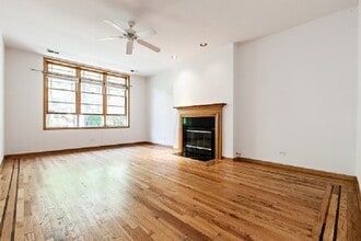 4237 N Kenmore Ave in Chicago, IL - Foto de edificio - Building Photo
