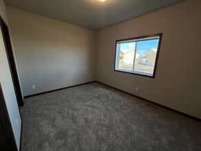 750 Prairie Ave in Horace, ND - Building Photo - Building Photo