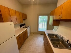 603 5th Ave in Greensboro, NC - Building Photo - Building Photo
