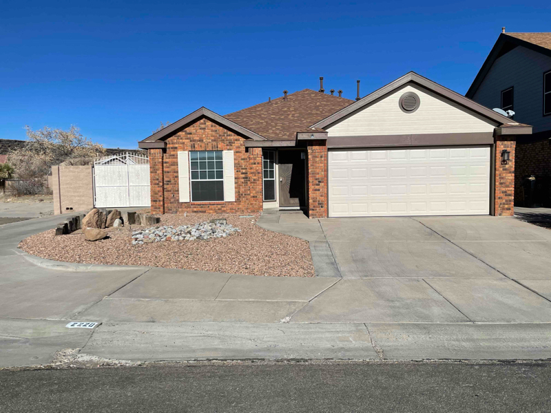 2220 Wedgewood Ct NW in Albuquerque, NM - Building Photo