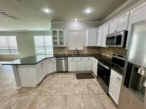 117 Chickadee Ln in Leander, TX - Building Photo - Building Photo