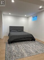 20 Argate Pl in Toronto, ON - Building Photo