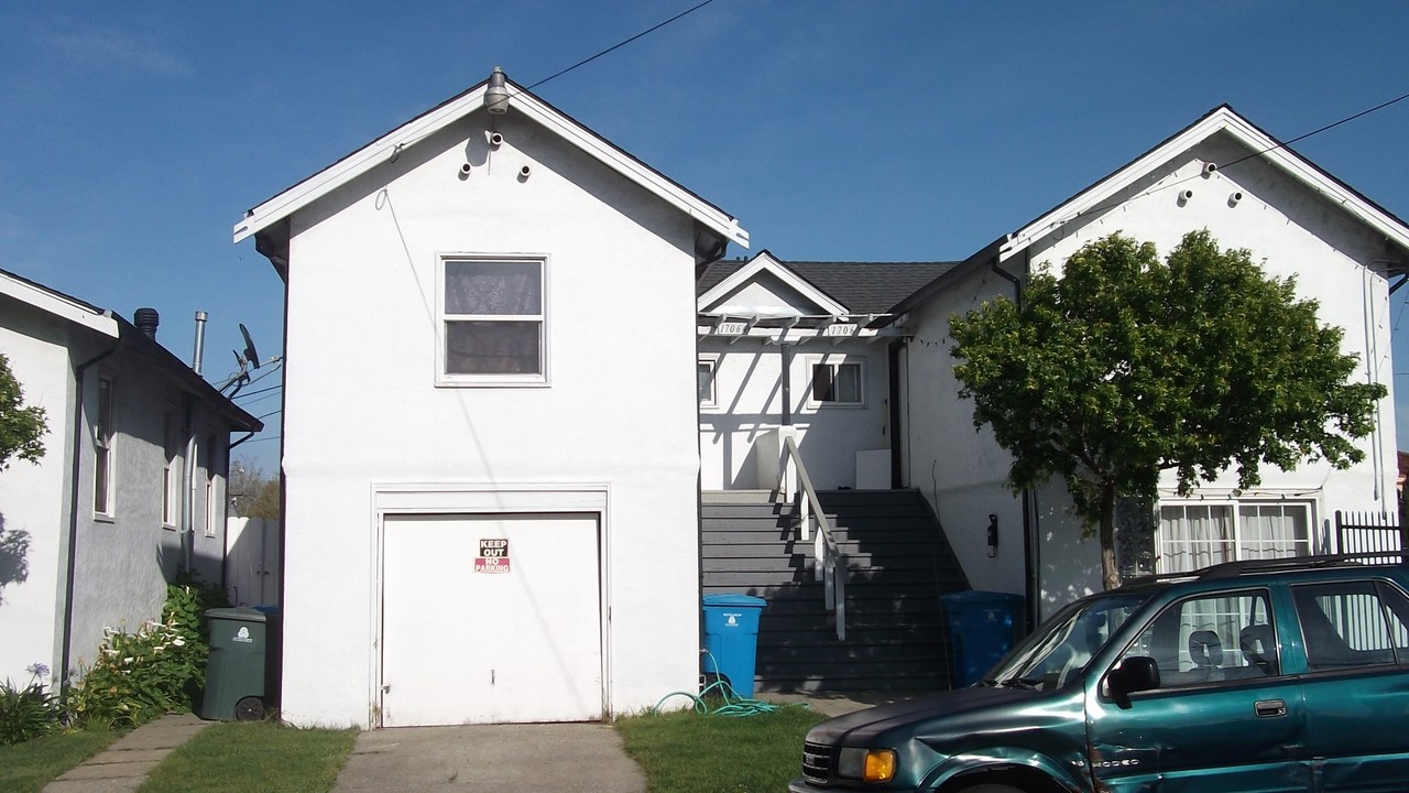 1706-1708 Sutter St in Vallejo, CA - Building Photo