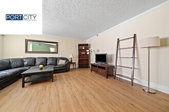 15 N Beacon St in Boston, MA - Building Photo - Building Photo