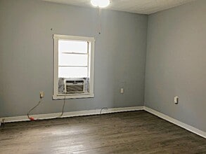 2483 3rd Ave in Huntington, WV - Building Photo - Building Photo