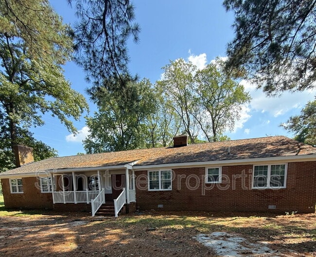 5857 Northampton Blvd in Virginia Beach, VA - Building Photo - Building Photo