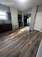 157 Voss Ave in Yonkers, NY - Building Photo - Building Photo