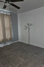 824 Oak St in Toledo, OH - Building Photo - Building Photo