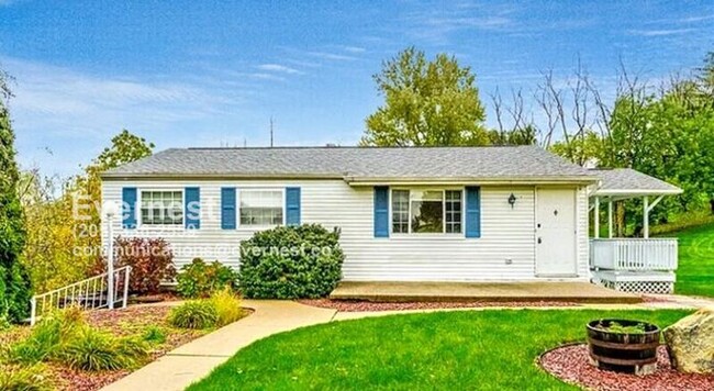 property at 2068 Robin Hood Dr