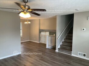 1065 Parkwest Ct in Stone Mountain, GA - Building Photo - Building Photo