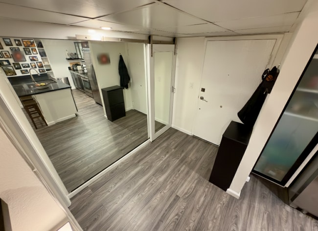 2700 Cahuenga Blvd E, Unit Cahuenga Hills Condo in Los Angeles, CA - Building Photo - Building Photo