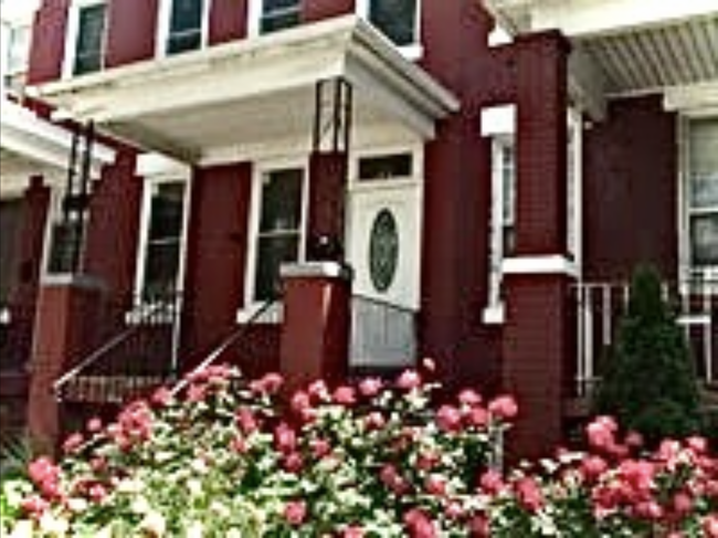 property at 520 Kenyon St NW