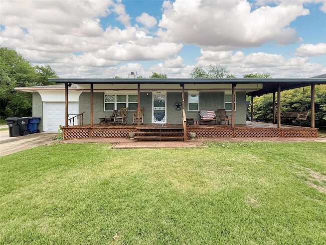 property at 9580 Dogwood St