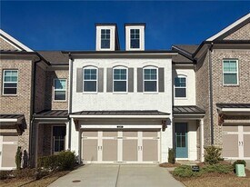 3347 Goodwin Pk in Johns Creek, GA - Building Photo