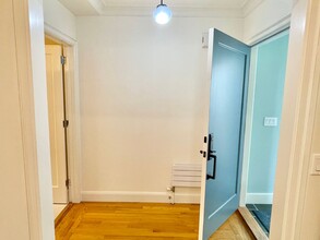 34 Rivoli St in San Francisco, CA - Building Photo - Building Photo