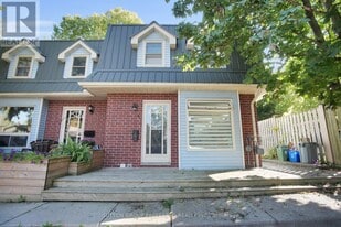 Woodfield Beauty! 2 Bdrm 2.5 Bath * Finished basement! AVAIL NOW ! $2395+ in London, ON - Building Photo