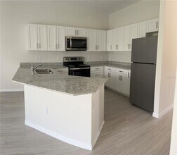 2035 Claudia Ln in Kissimmee, FL - Building Photo - Building Photo