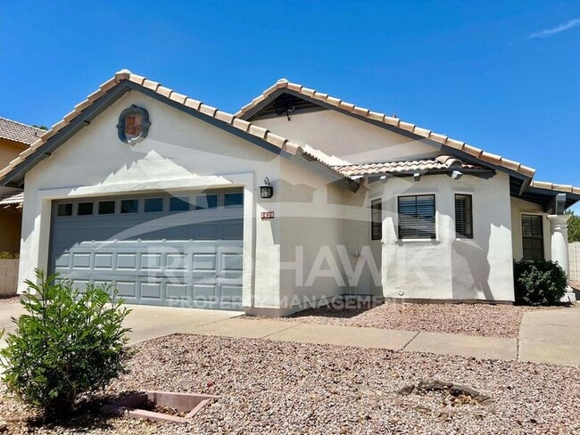 1420 E Rosemonte Dr in Phoenix, AZ - Foto de edificio - Building Photo