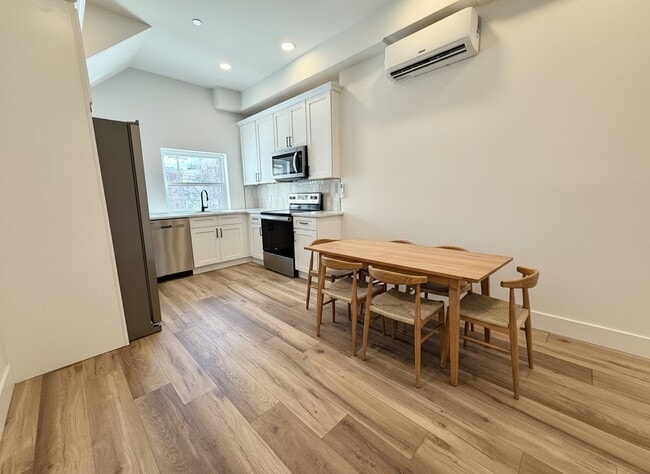 1255 Leopard St in Philadelphia, PA - Building Photo - Building Photo