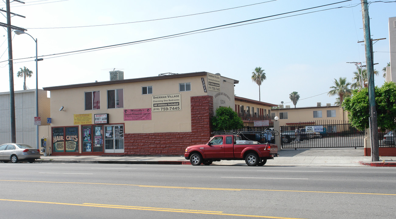 Sherman Way Apartments in North Hollywood, CA - Building Photo