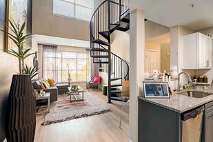 21 Pearl in Austin, TX - Building Photo