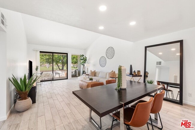 property at 43 Cll Encinitas