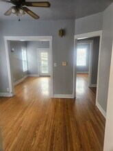 1002 N Oakley Blvd in Chicago, IL - Building Photo - Building Photo