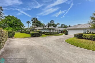 7334 Pine Creek Way in Port St. Lucie, FL - Building Photo - Building Photo