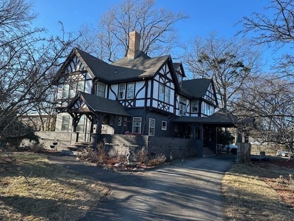 417 W Elm St in Brockton, MA - Building Photo - Building Photo