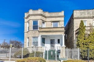 3358 W Lexington St, Unit 2 in Chicago, IL - Building Photo