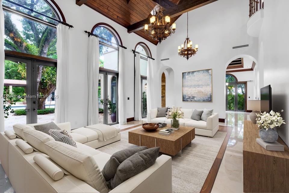 9801 SW 60th Ct in Pinecrest, FL - Foto de edificio