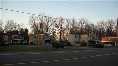 5100 Ecker Dr in Coloma, MI - Foto de edificio